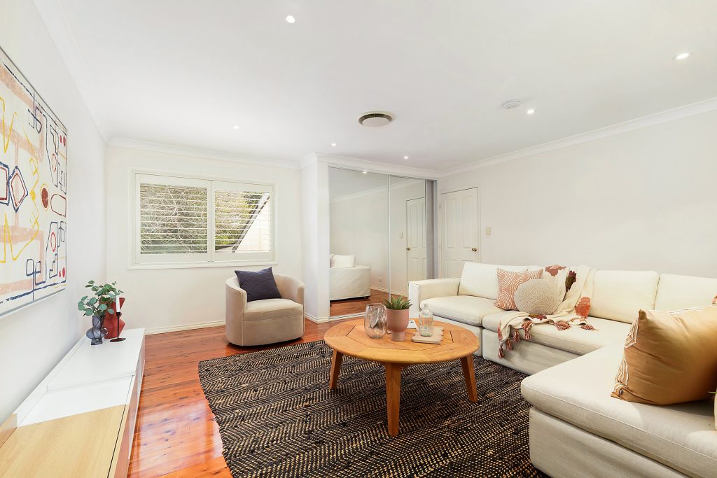 17 Tamarisk Crescent, Cherrybrook NSW 2126 - photo 5