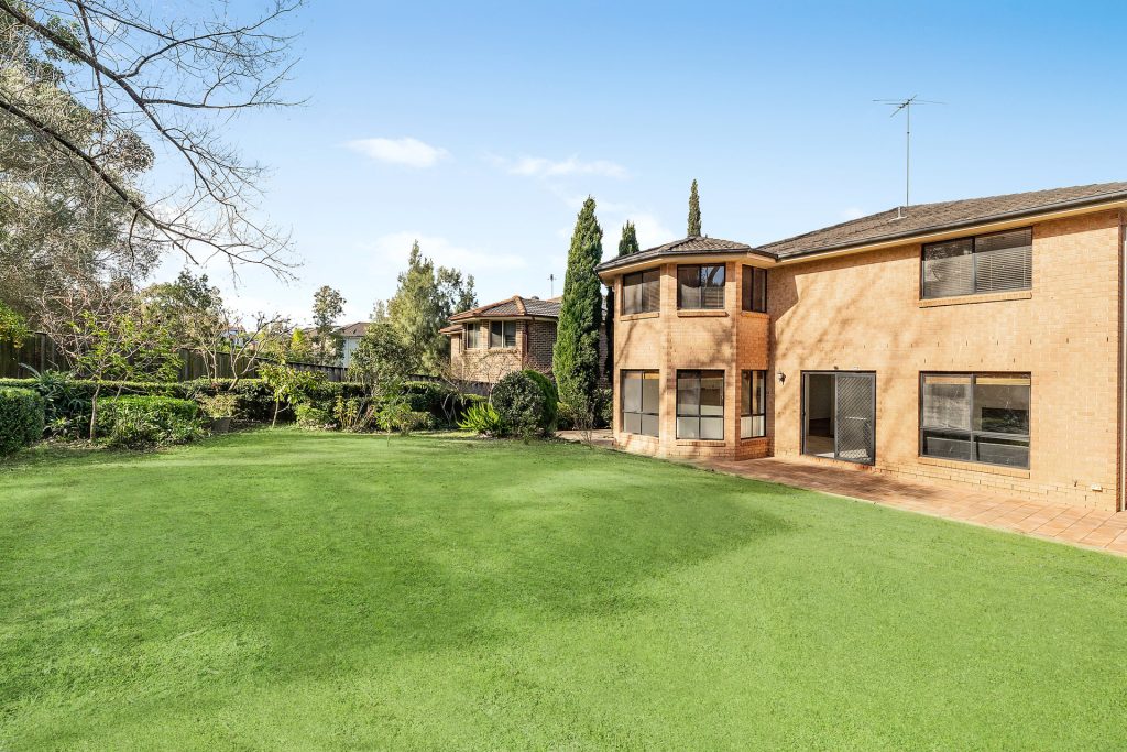 3 Sharleen Court, Bella Vista NSW 2153 - photo 2