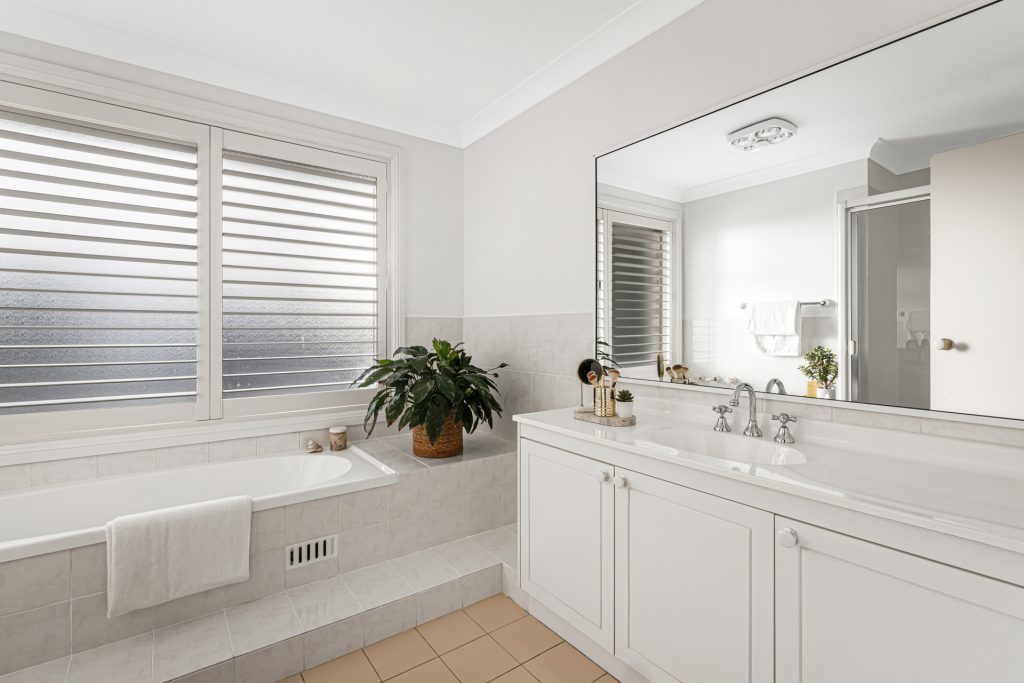 19 Bulli Road, Toongabbie NSW 2146 - photo 9