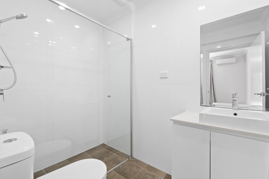 3/7 Harrington Avenue, Castle Hill NSW 2154 - photo 11
