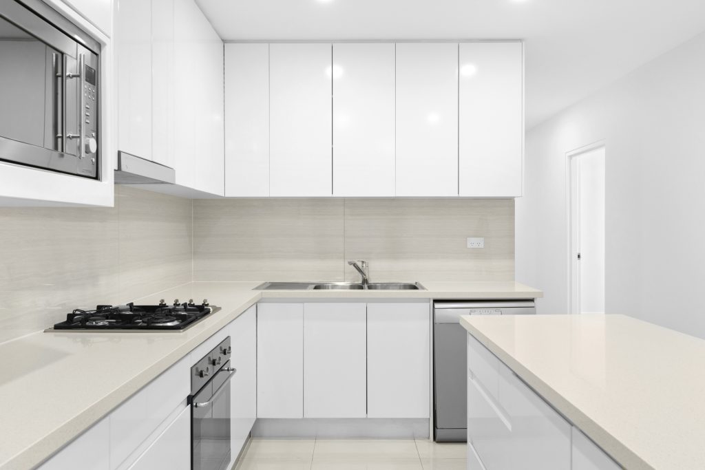 3/7 Harrington Avenue, Castle Hill NSW 2154 - photo 3