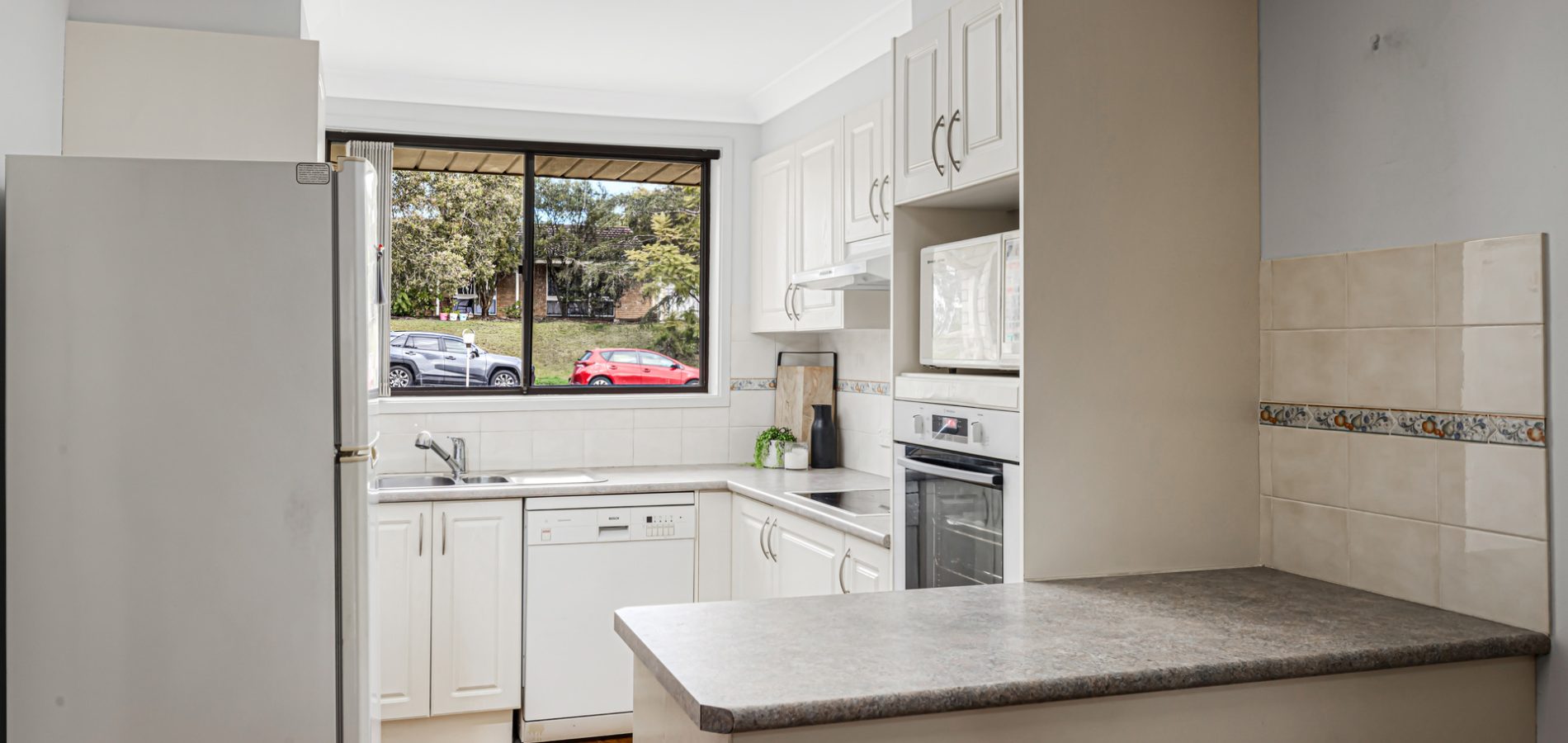 70 Sutherland Avenue, Kings Langley NSW 2147 - photo 4