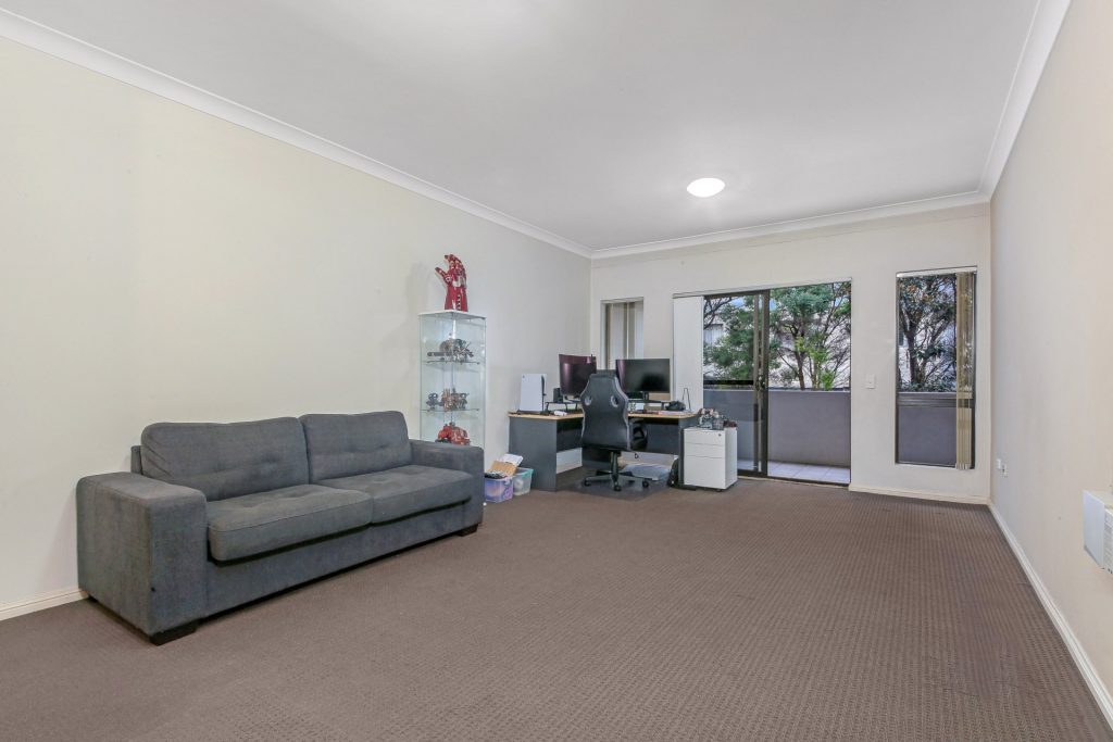 57/21-29 Third Avenue, Blacktown NSW 2148 - photo 2