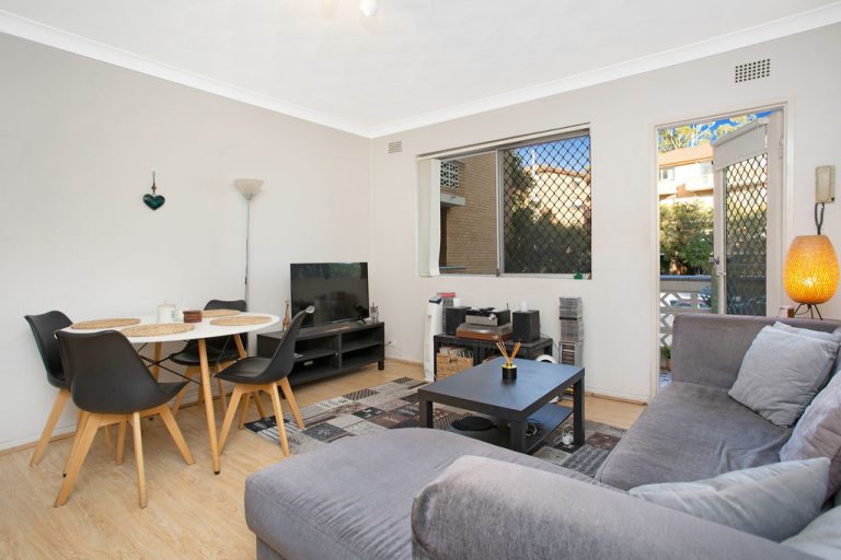 2/8 Factory Street, North Parramatta NSW 2151 - photo 2