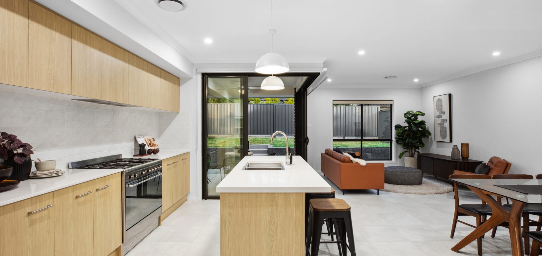 25 Blazer Street, Box Hill NSW 2765 - photo 2