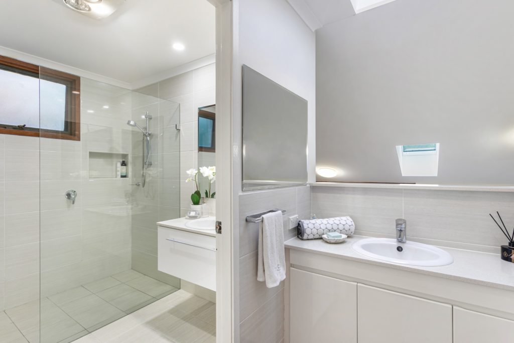 50 Ulundri Drive, Castle Hill NSW 2154 - photo 11