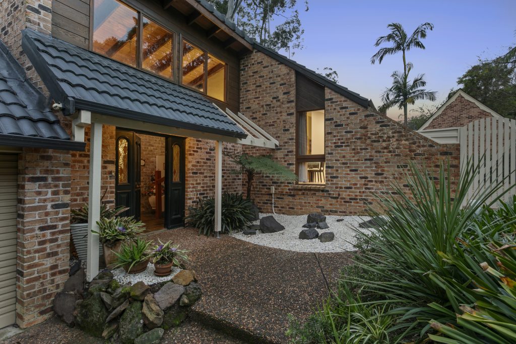 50 Ulundri Drive, Castle Hill NSW 2154 - photo 13