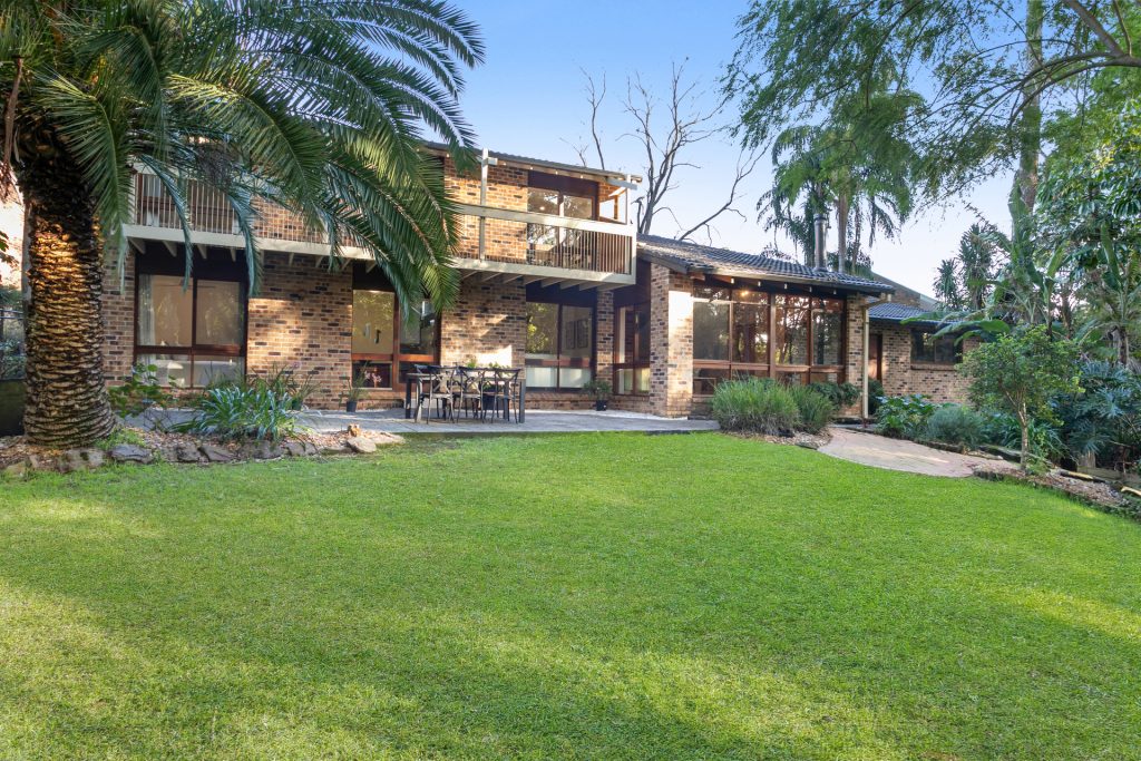50 Ulundri Drive, Castle Hill NSW 2154 - photo 16