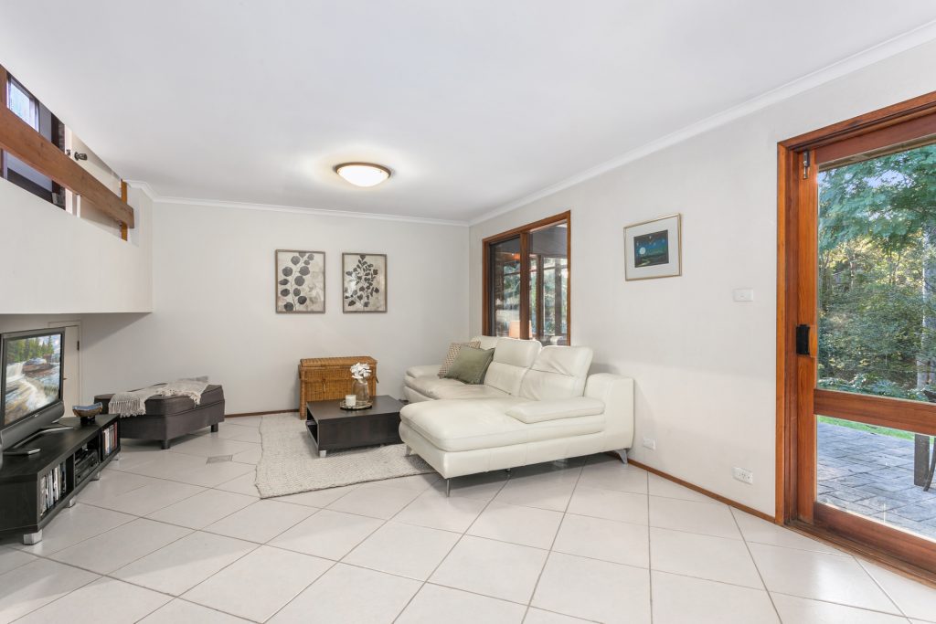 50 Ulundri Drive, Castle Hill NSW 2154 - photo 6