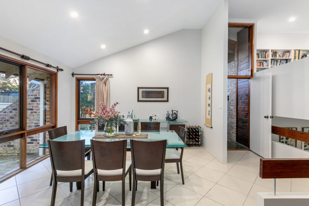 50 Ulundri Drive, Castle Hill NSW 2154 - photo 7