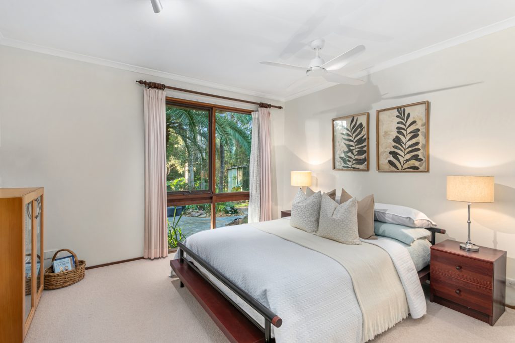 50 Ulundri Drive, Castle Hill NSW 2154 - photo 8