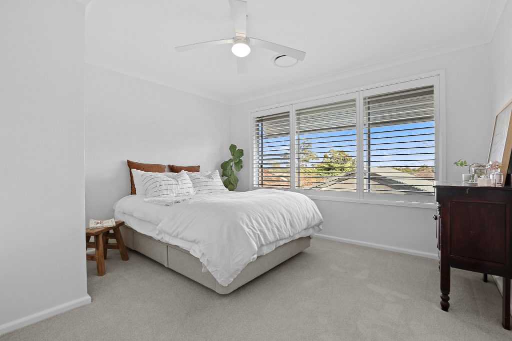 68 & 68a Naomi Street South, Winston Hills NSW 2153 - photo 5