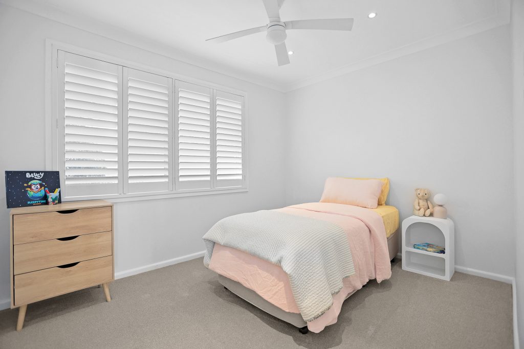 68 & 68a Naomi Street South, Winston Hills NSW 2153 - photo 7