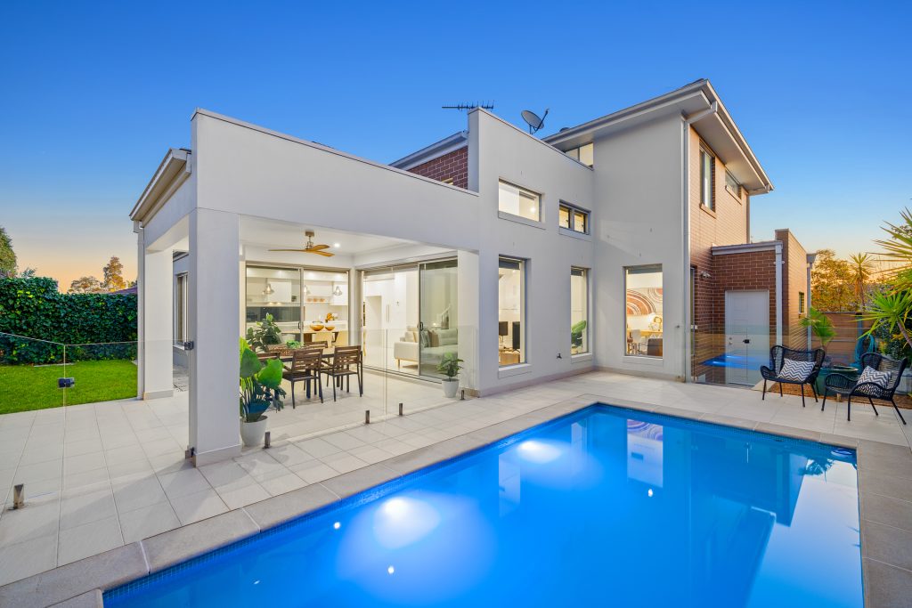 11 Redbourne Grange, Beaumont Hills NSW 2155 - photo 2