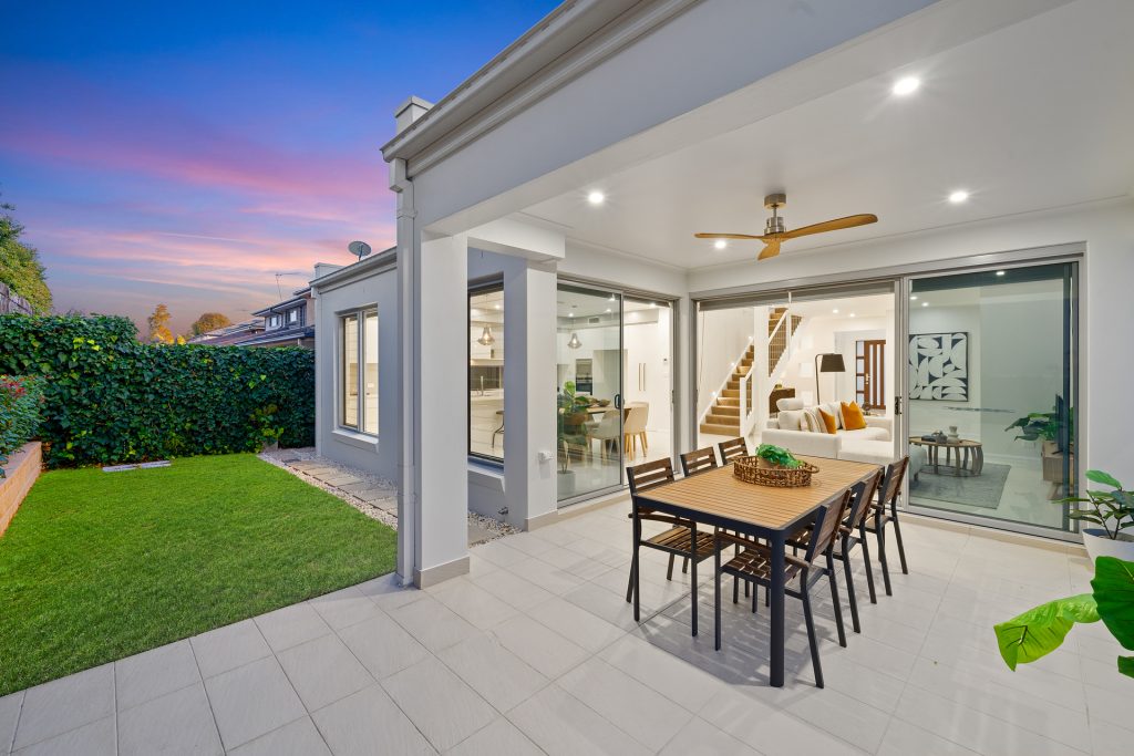 11 Redbourne Grange, Beaumont Hills NSW 2155 - photo 4