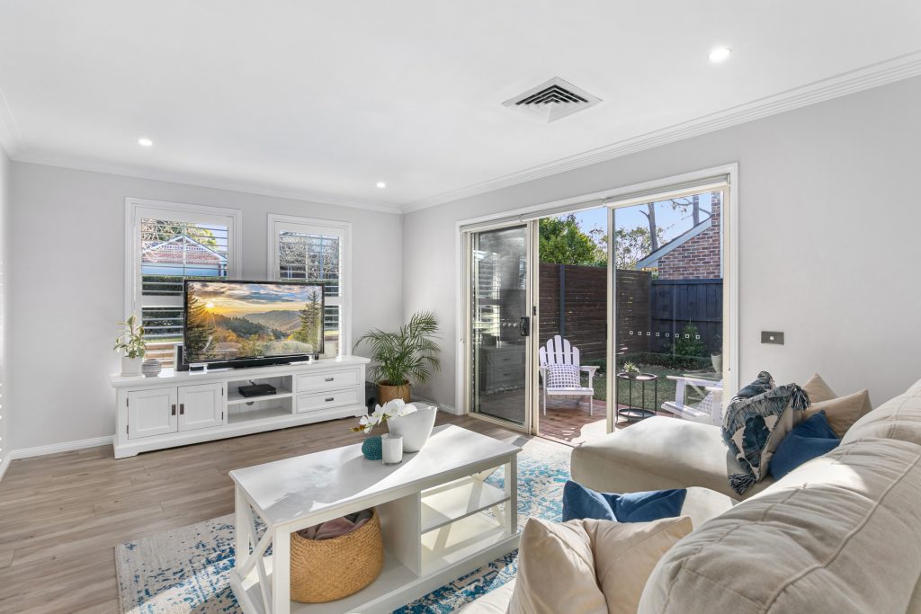 19 Windarra Place, Castle Hill NSW 2154 - photo 3