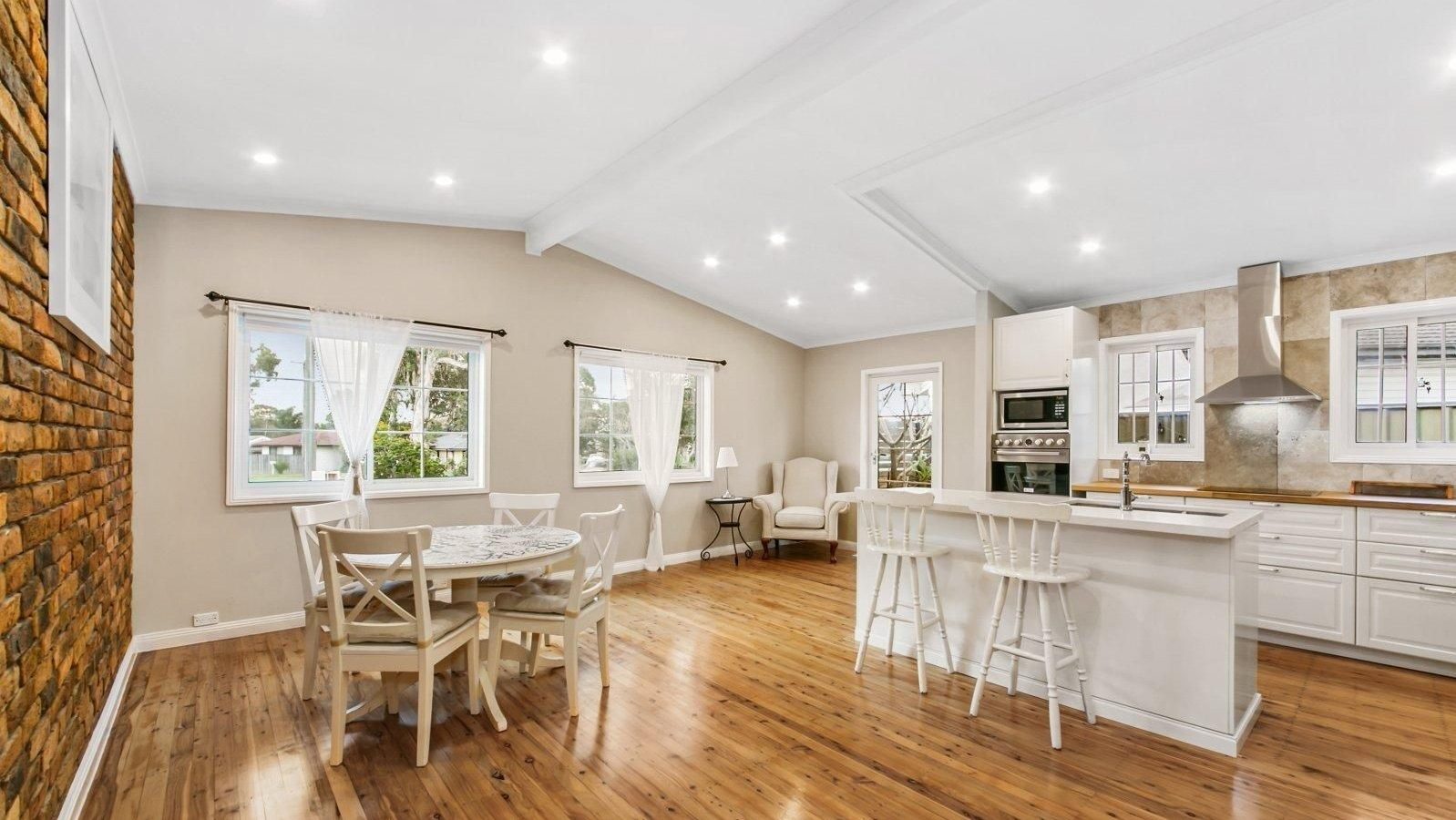12 Drake Place, Blacktown NSW 2148 - photo 2