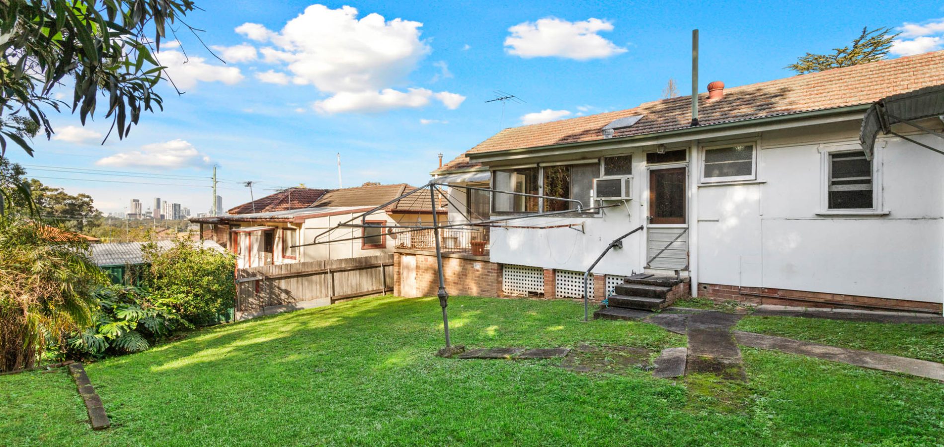 7 Calla Grove, Pendle Hill NSW 2145 - photo 11