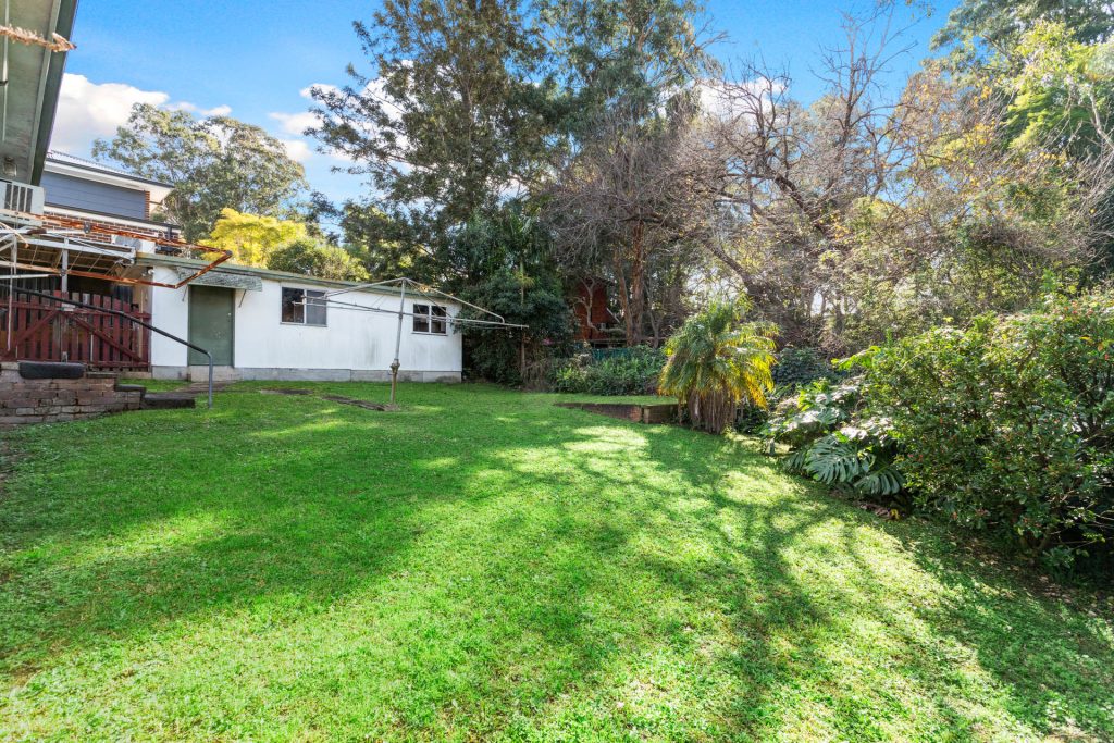 7 Calla Grove, Pendle Hill NSW 2145 - photo 12