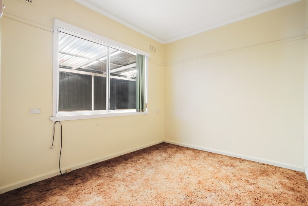 7 Calla Grove, Pendle Hill NSW 2145 - photo 8