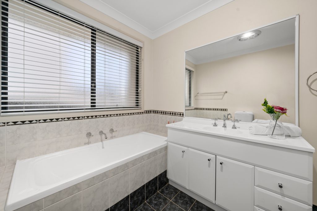 8 Cayden Avenue, Kellyville NSW 2155 - photo 15