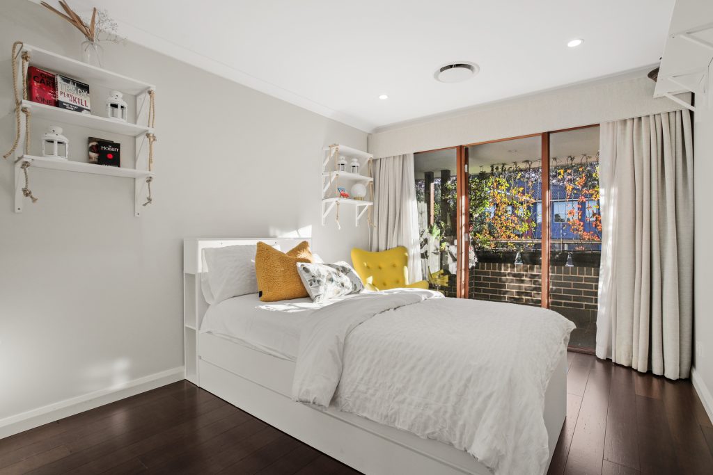52 Hampton Crescent, Prospect NSW 2148 - photo 12