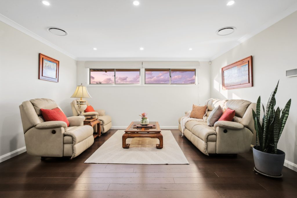 52 Hampton Crescent, Prospect NSW 2148 - photo 7