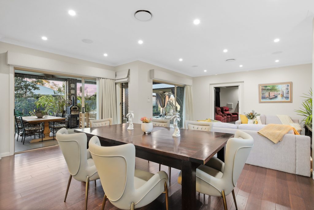 52 Hampton Crescent, Prospect NSW 2148 - photo 8