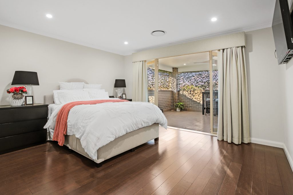52 Hampton Crescent, Prospect NSW 2148 - photo 10