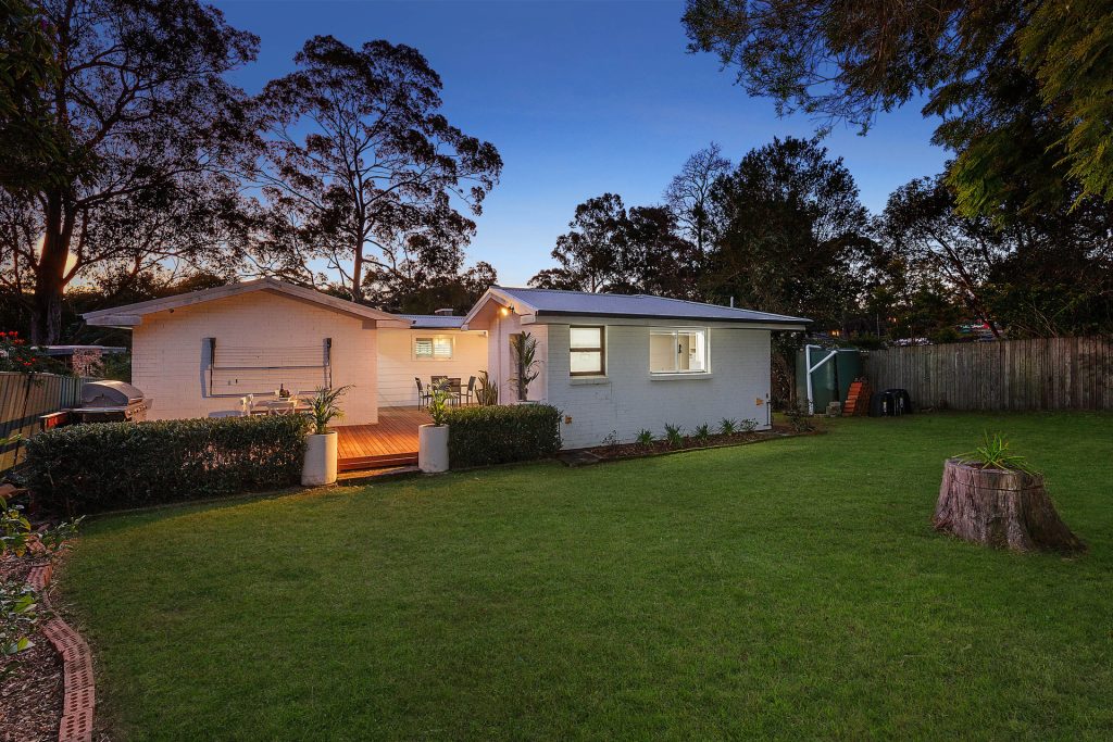 22 Turon Avenue, Baulkham Hills NSW 2153 - photo 11