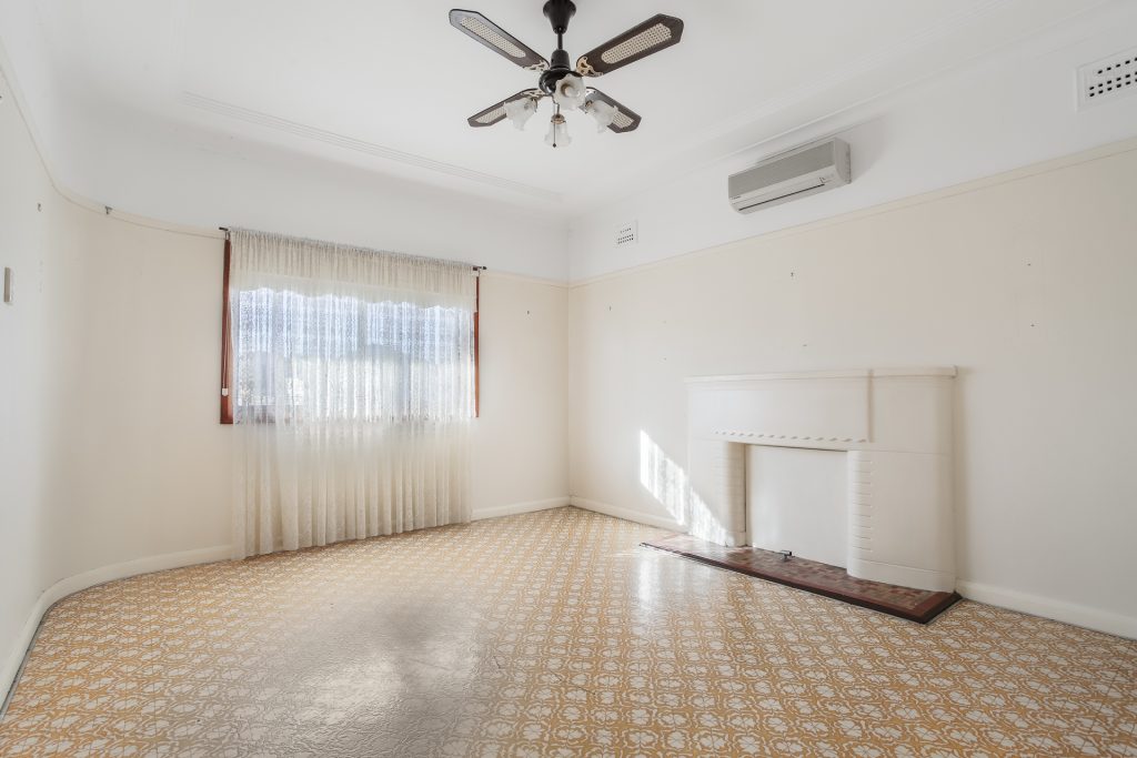 18 Kimberley Street, Merrylands NSW 2160 - photo 3