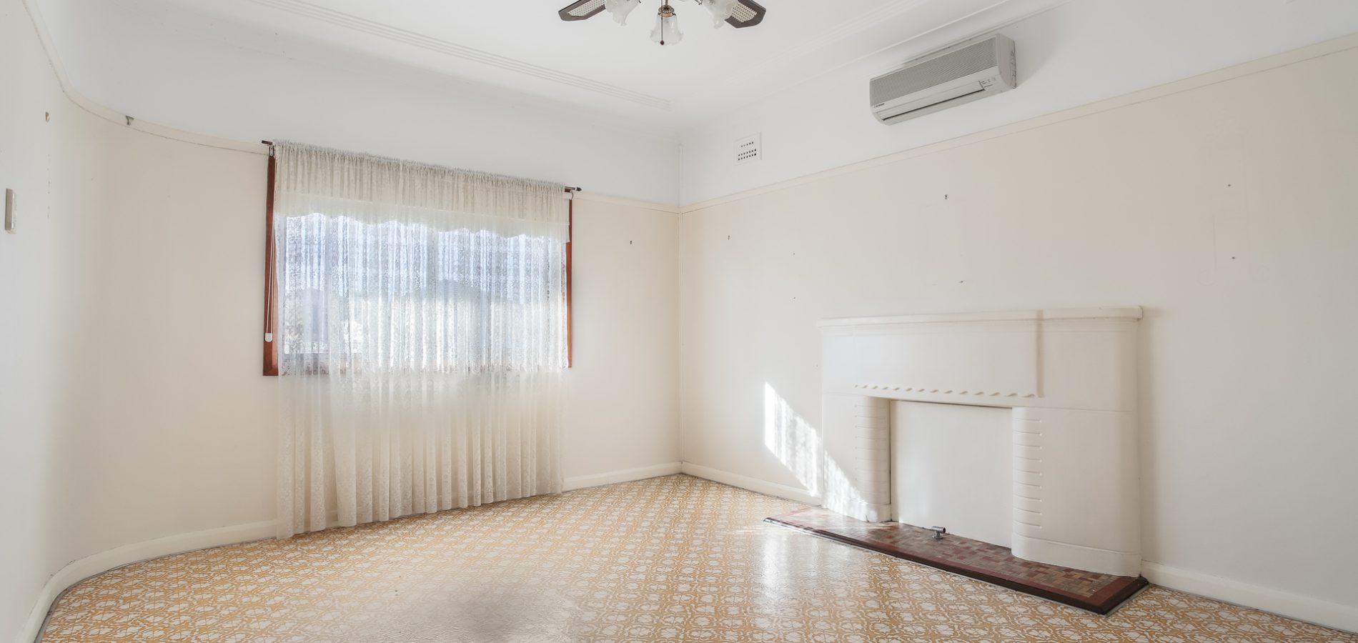 18 Kimberley Street, Merrylands NSW 2160 - photo 3