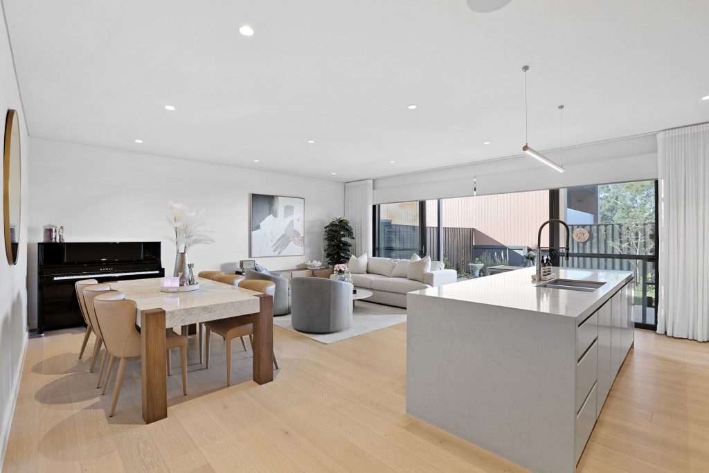 18 Strangers Creek Place, Bella Vista NSW 2153 - photo 2