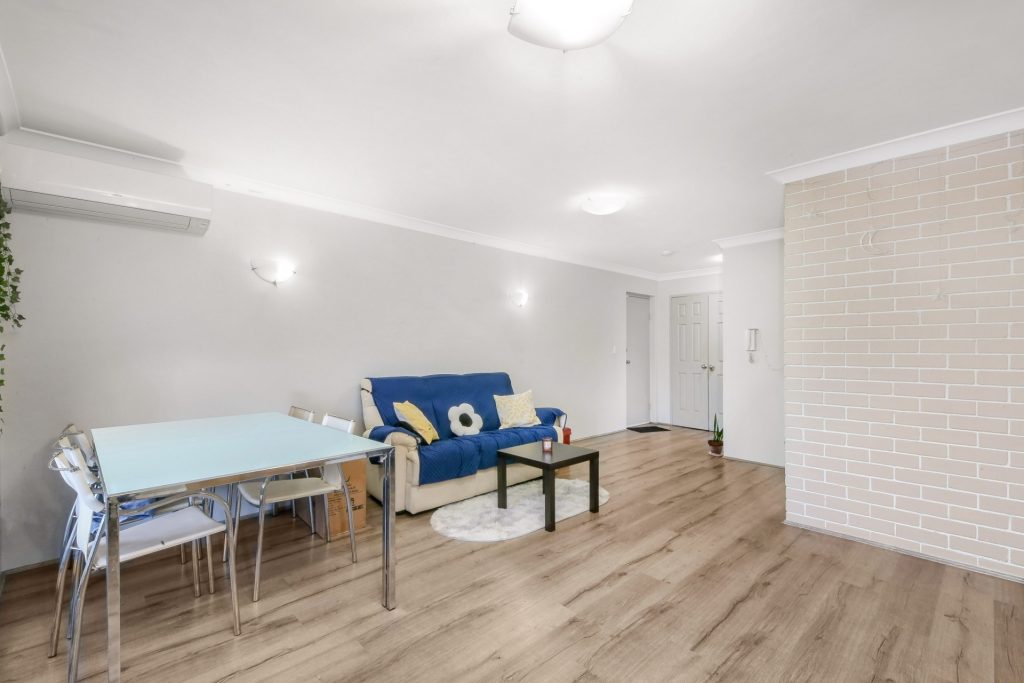 4/3-7 Crown Street, Granville NSW 2142 - photo 4