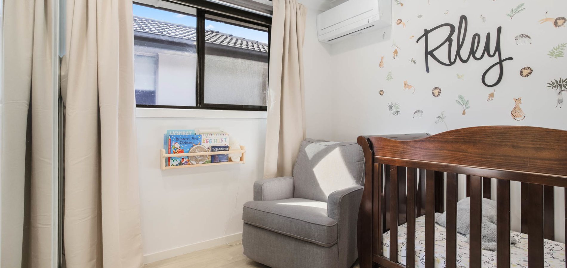 Sold - 4 Orleans Crescent - New Property in Toongabbie - Real Estate by George Davidson