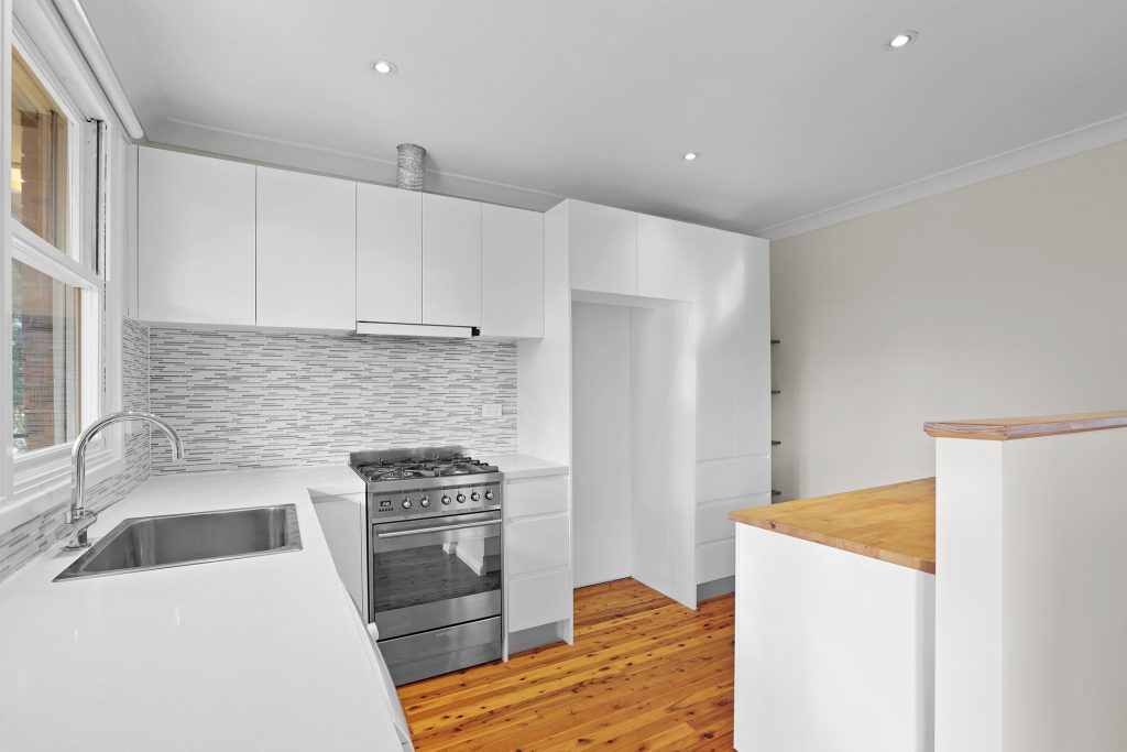98 Lanhams Road, Winston Hills NSW 2153 - photo 5