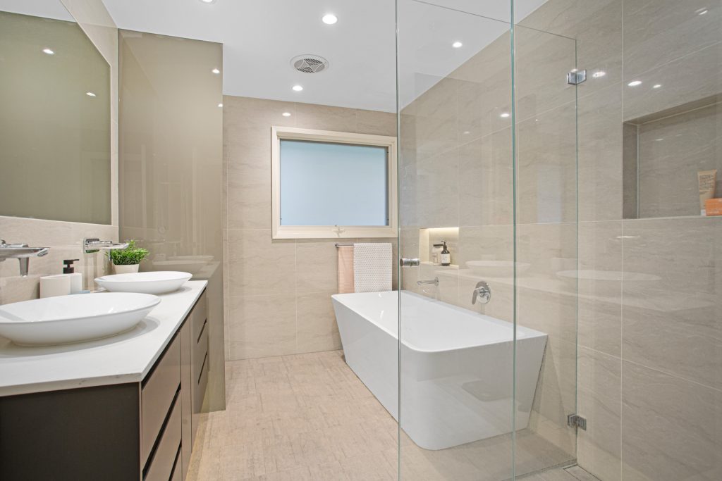 5 Raine Avenue, North Rocks NSW 2151 - photo 12