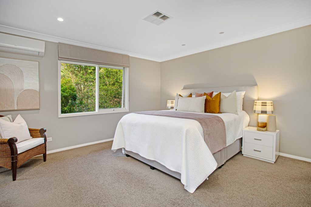 5 Raine Avenue, North Rocks NSW 2151 - photo 9