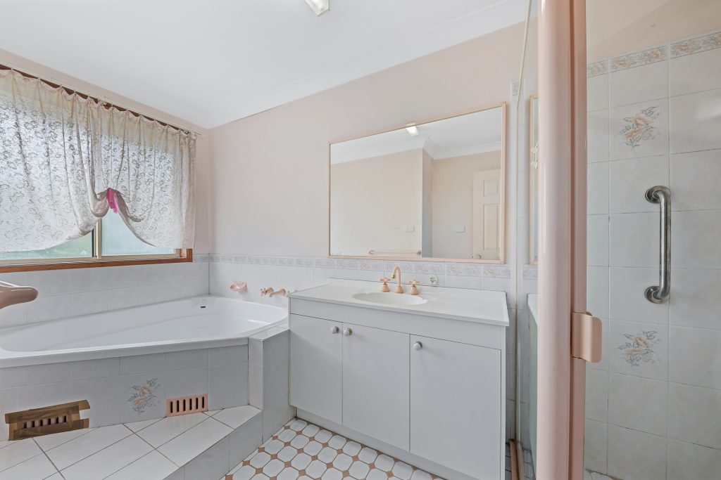 Sold - 53 Bricketwood Drive - New Property in Woodcroft - Real Estate by Peter Sutherland