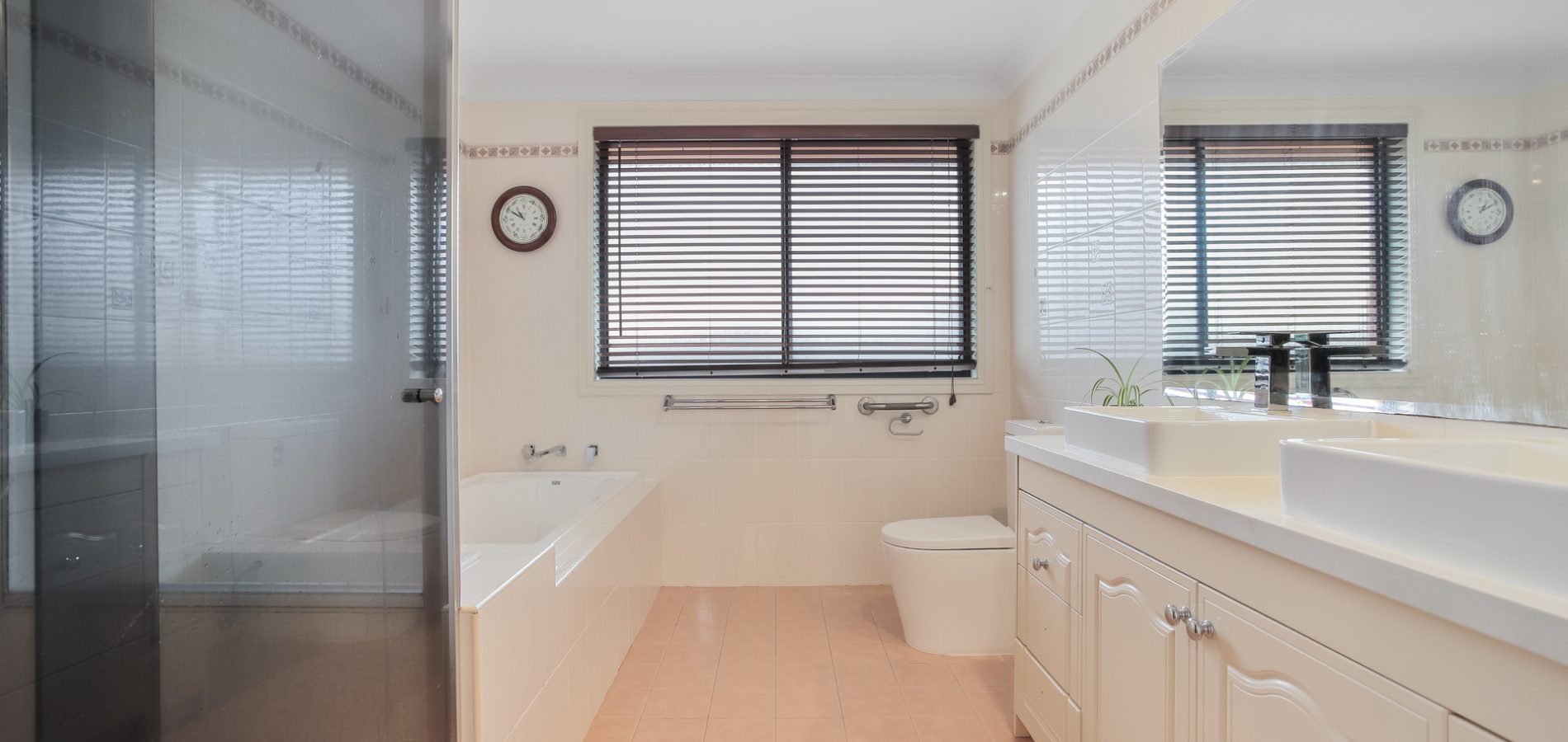 126 Metella Road, Toongabbie NSW 2146 - photo 11