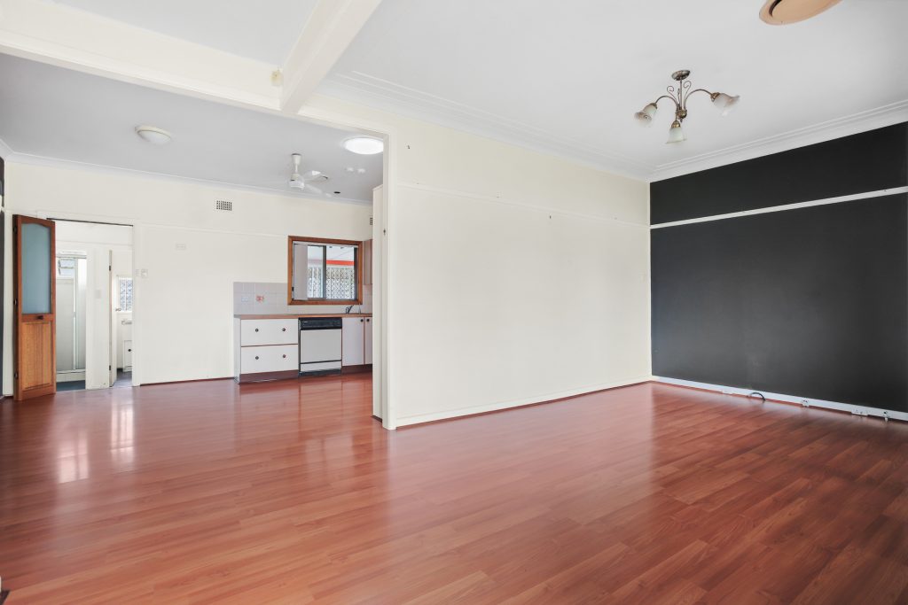 46 Carinya Road, Girraween NSW 2145 - photo 2