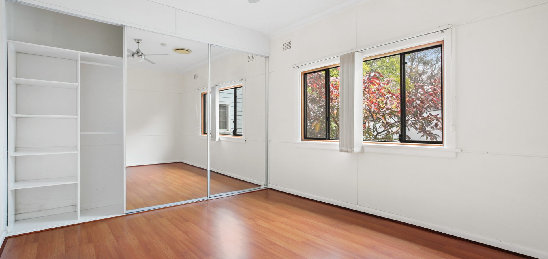 46 Carinya Road, Girraween NSW 2145 - photo 3