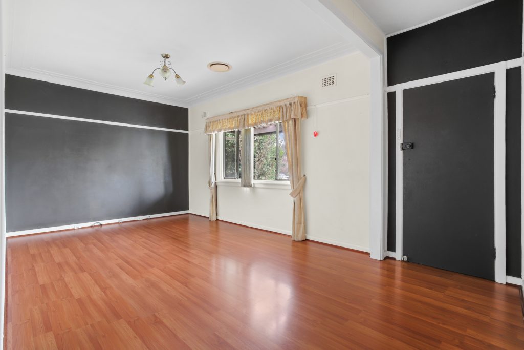 46 Carinya Road, Girraween NSW 2145 - photo 5