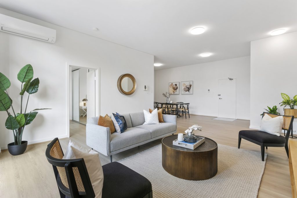 2/5 Sherwin Avenue, Castle Hill NSW 2154 - photo 3