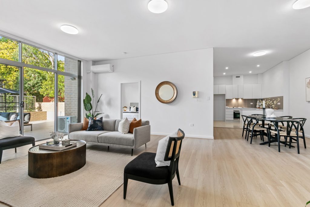 2/5 Sherwin Avenue, Castle Hill NSW 2154 - photo 6