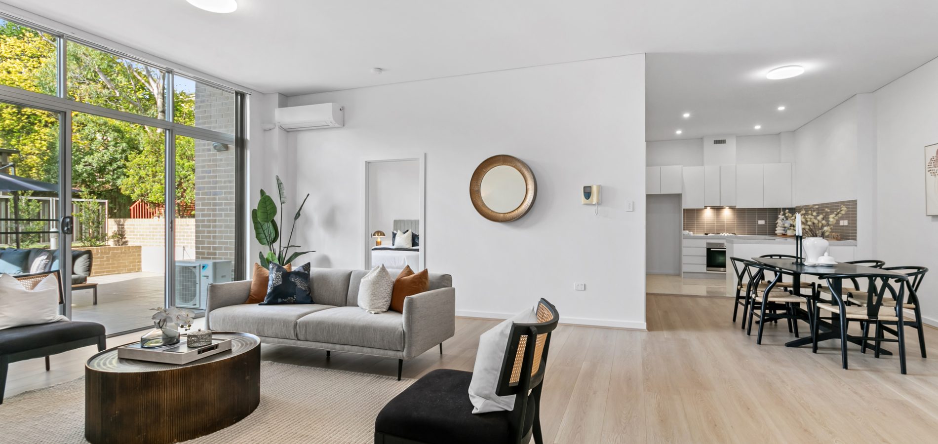 2/5 Sherwin Avenue, Castle Hill NSW 2154 - photo 6