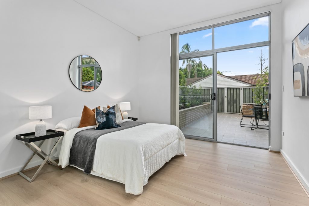 2/5 Sherwin Avenue, Castle Hill NSW 2154 - photo 8
