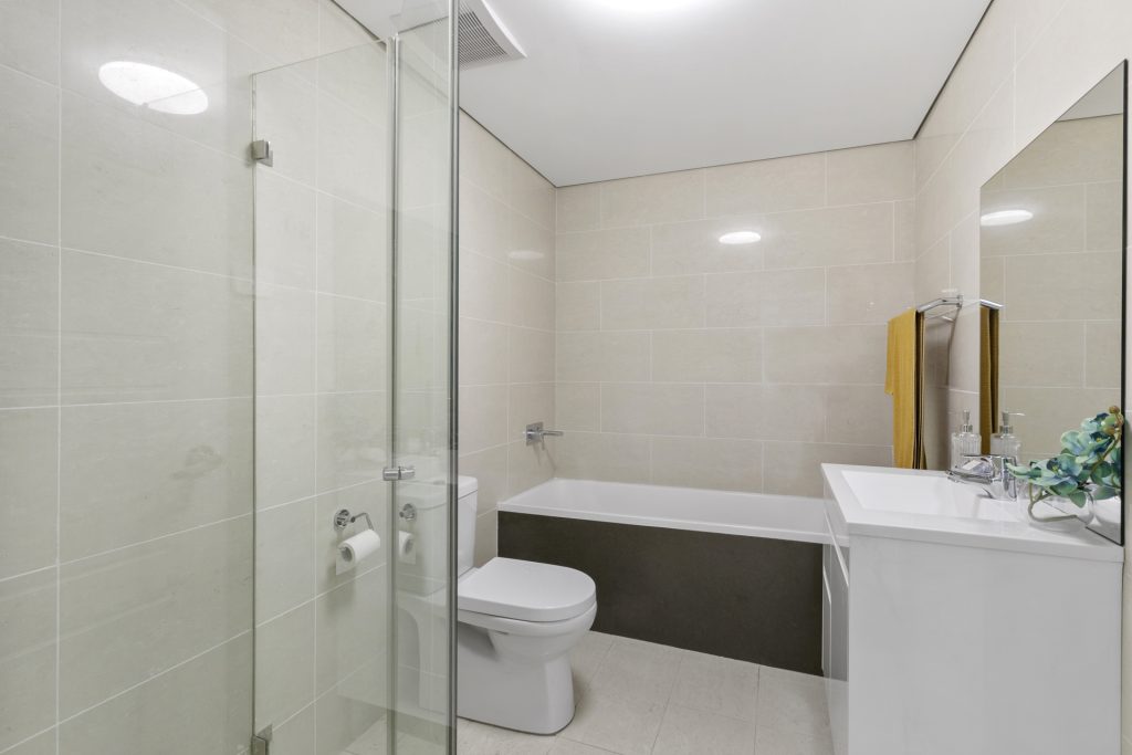 2/5 Sherwin Avenue, Castle Hill NSW 2154 - photo 9