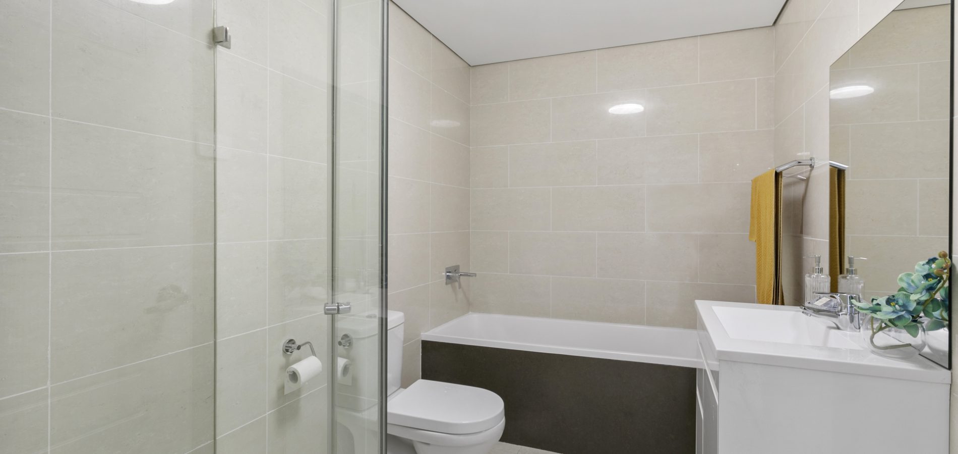 2/5 Sherwin Avenue, Castle Hill NSW 2154 - photo 9