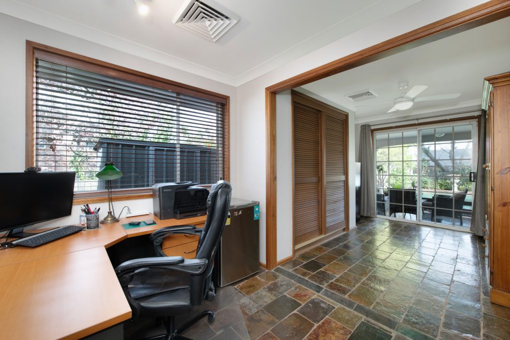50 Barclay Road, North Rocks NSW 2151 - photo 9